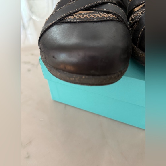 Clark’s Roseville Strap Mary Jane Shoes Sz 8.5M - Picture 11 of 11